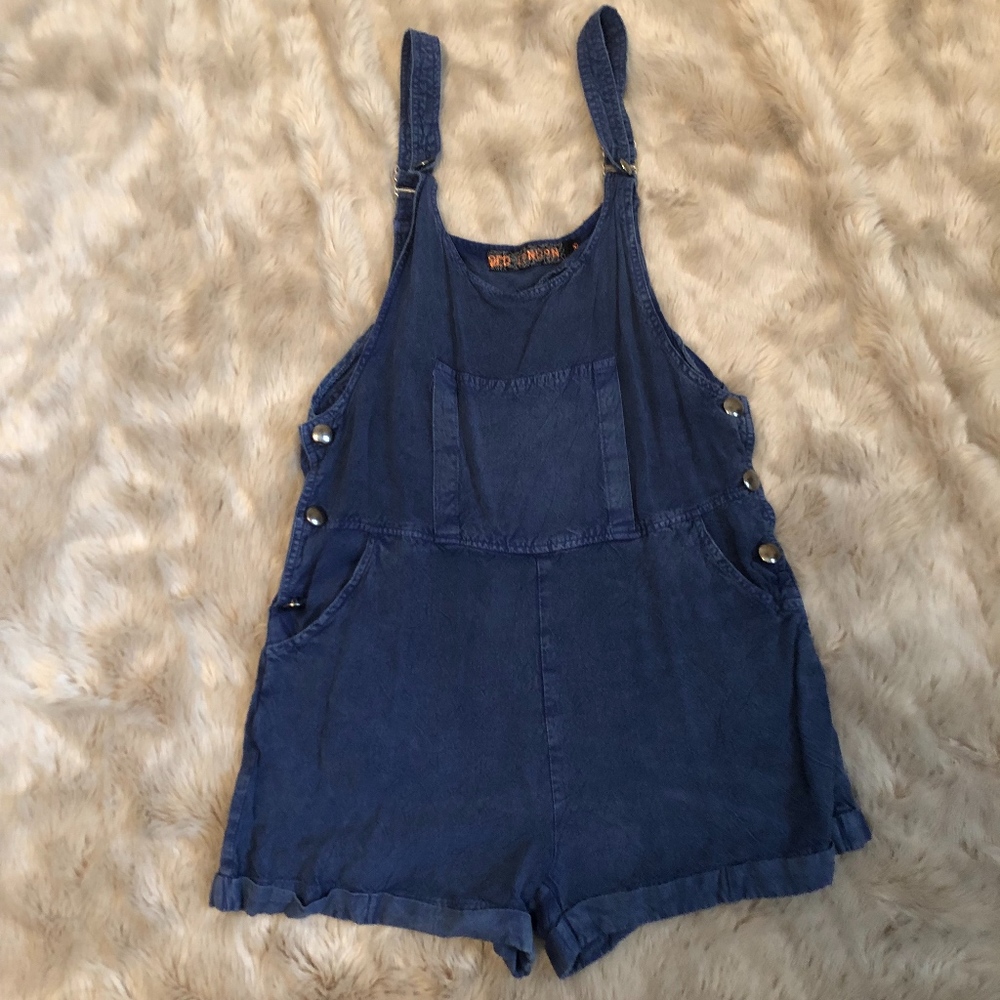 Overall Shorts - Picture 5 of 5